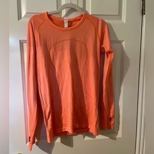 Lululemon long sleeve 10